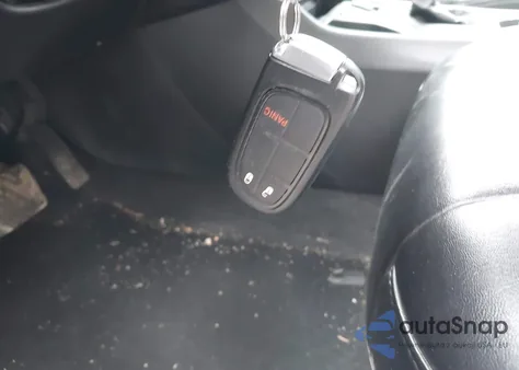 2020 Jeep Cherokee Latitude Plus Fwd z USA, uszkodzony, nr VIN 1C4PJLLB4LD535694